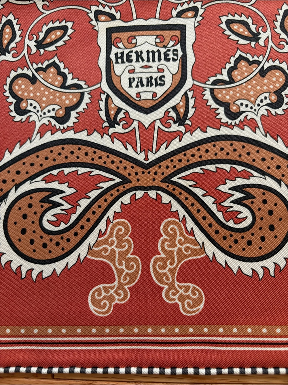 Final Price-No Offers! Hermes Terracotta Brick Paisley Silk Bandana - Picture 6 of 8